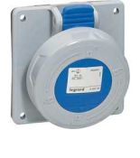 (555384) P17 Розетка панельна 16A 2К+З 230В IP67 , Legrand