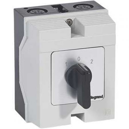 (27741) PR26 Перем 1-0-2 45гр 2П бокс IP65, Legrand