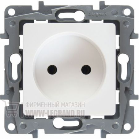 (672234) ETIKA Розетка 2К зі шторками Білий, Legrand