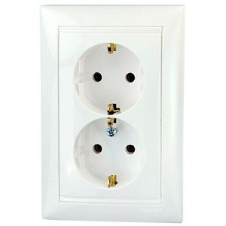 (694282) Valena Розетка 2х2К+З зі шторками та гвинтовими клемами Білий, Legrand