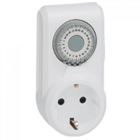 (699811) Таймер Добовий В Розетку, Legrand