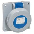 (555384) P17 Розетка панельна 16A 2К+З 230В IP67 , Legrand